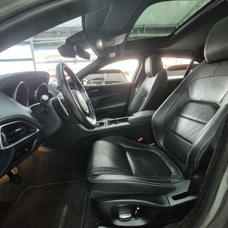 XE 2.0 R-Sport 250
