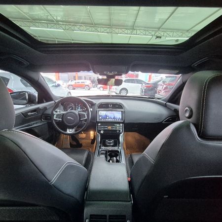 XE 2.0 R-Sport 250