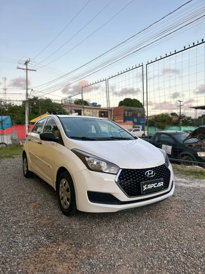 Hyundai 1.0 Unique (Flex)