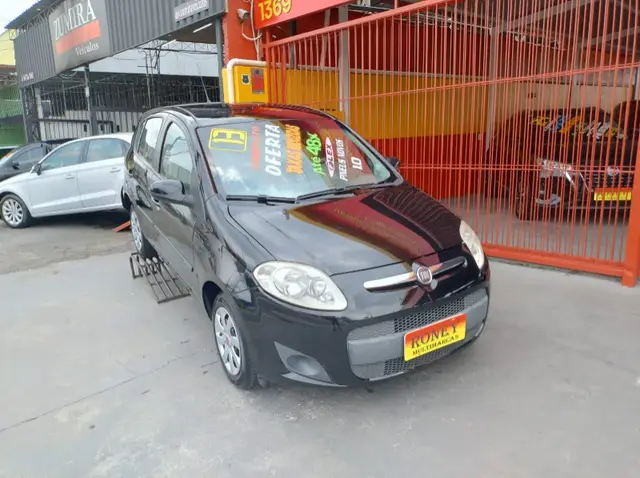 Carro Fiat Palio 2013 Attractive 1.0 8V (Flex)