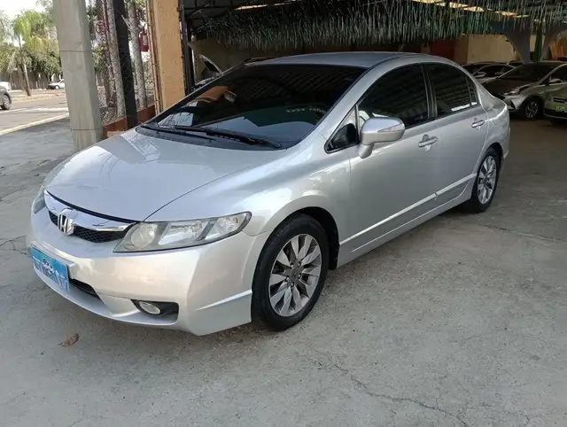 Carro Honda Civic 2011 New  LXL SE 1.8 i-VTEC (Flex)