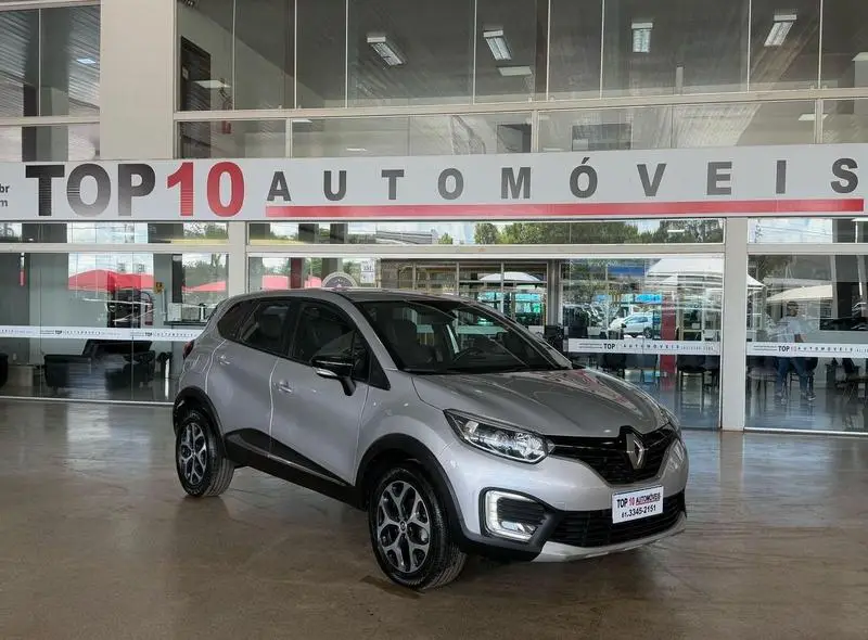 Renault Captur BOSE 2.0 16V (Aut) (Flex)