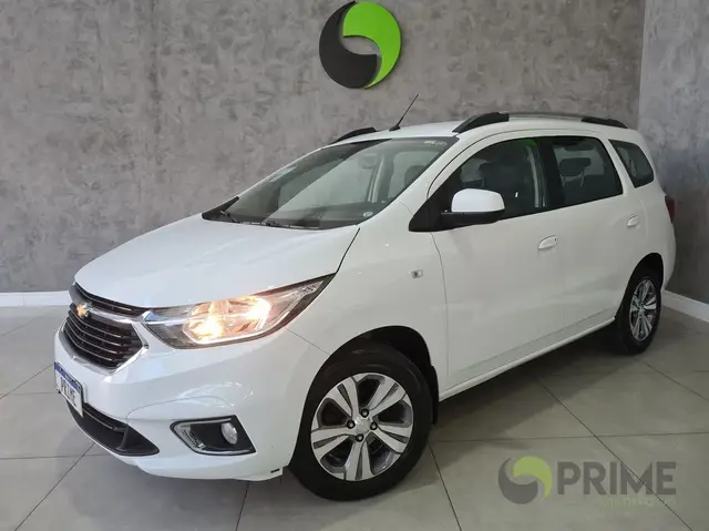 Carro Chevrolet Spin 2023 Premier 1.8 (Aut.)