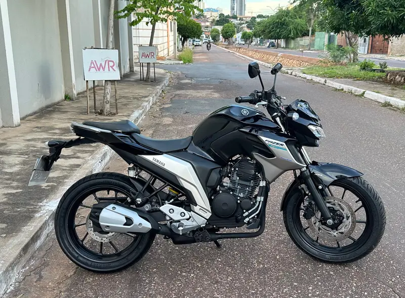 Yamaha YS 250 Fazer ABS