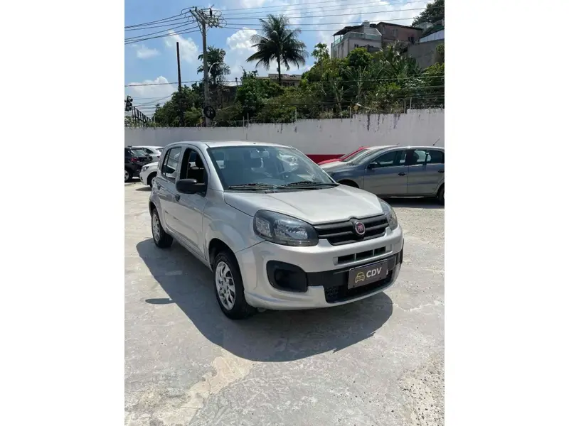 Fiat Uno Attractive 1.0 8V (Flex) 4p
