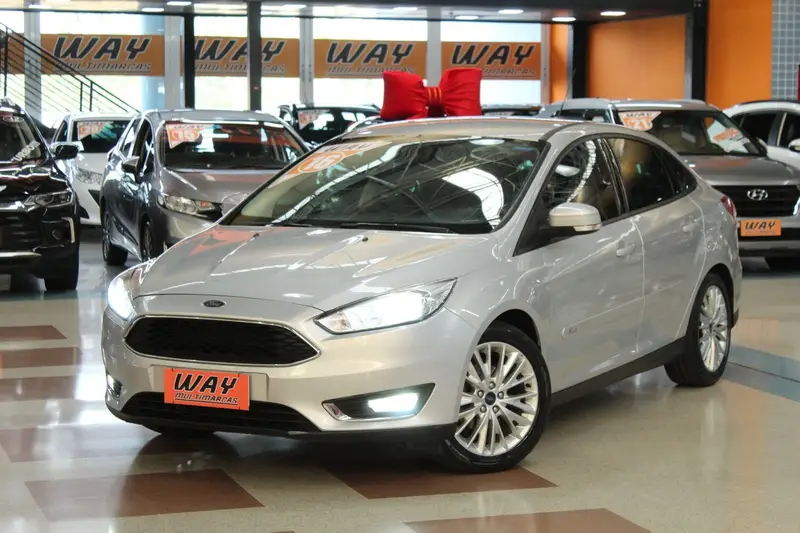 Ford Focus Sedan SE 2.0 PowerShift