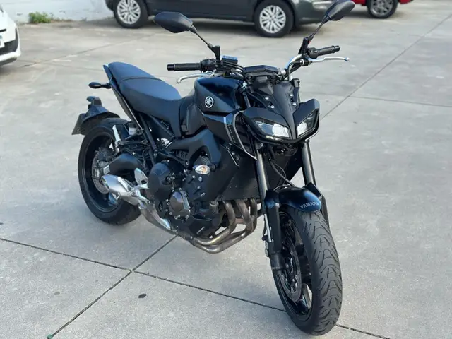 Moto Yamaha MT-09  2023 ABS