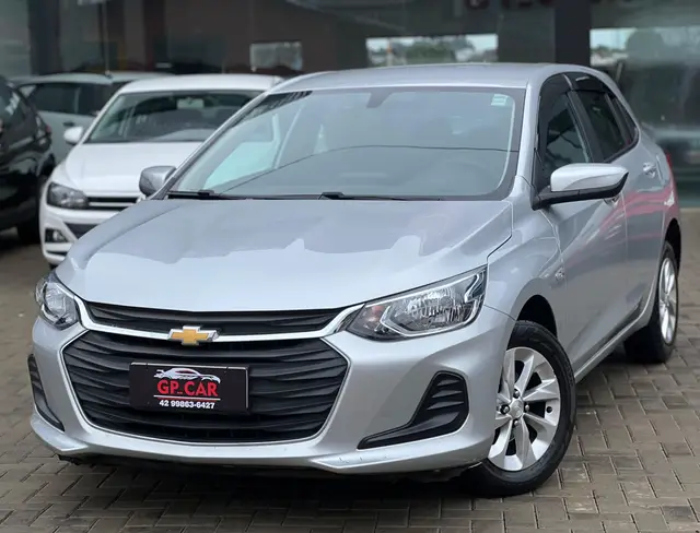 Carro Chevrolet Onix 2023 LT 1.0