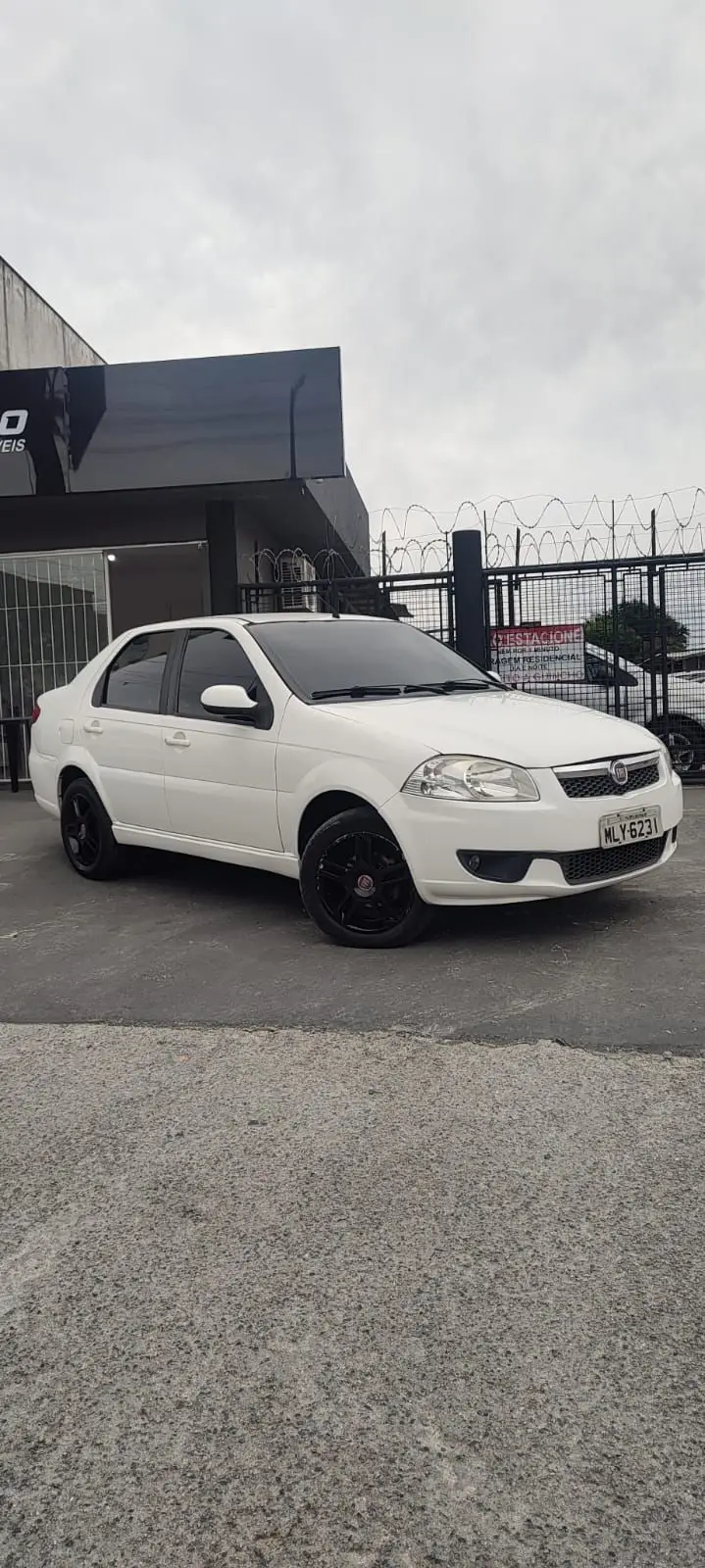 Fiat Siena EL 1.4 8V (Flex)