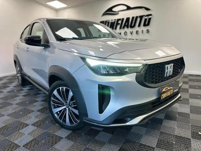Carro Fiat Fastback 2024 Audace