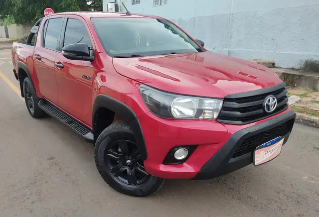 Carro Toyota Hilux Cabine Dupla 2018 Hilux 2.8 TDI STD CD 4x4