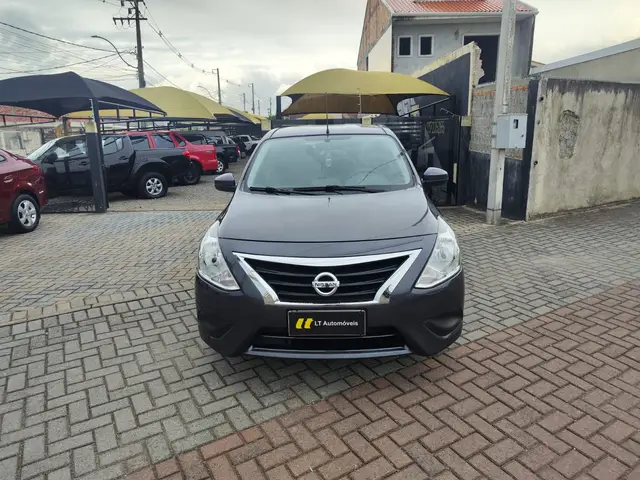 Carro Nissan Versa 2020 1.0 12V (Flex)