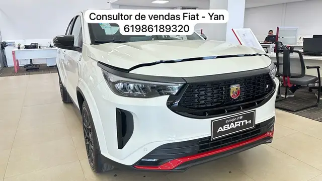 Carro Fiat Fastback 2025 Abarth