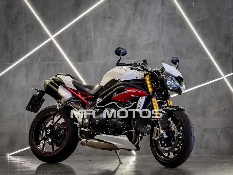 Triumph Speed Triple 1050R