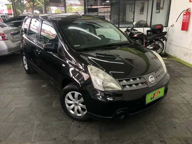 Carro Nissan Livina 2011 1.6 16V (flex)