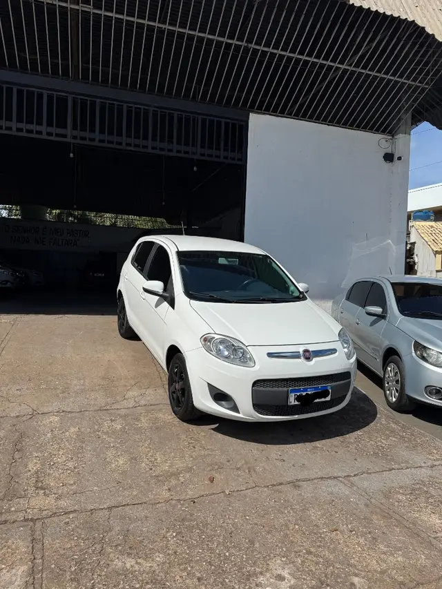 Carro Fiat Palio 2017 Attractive 1.0 Evo (Flex)