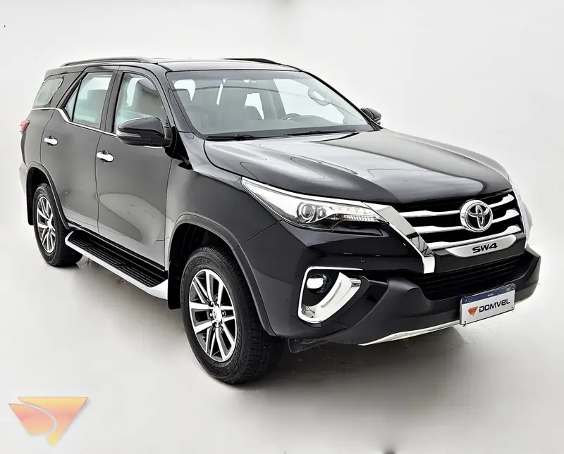 Toyota SW4 2.8 TDI SRX 7L 4x4 (Aut) (Diesel)