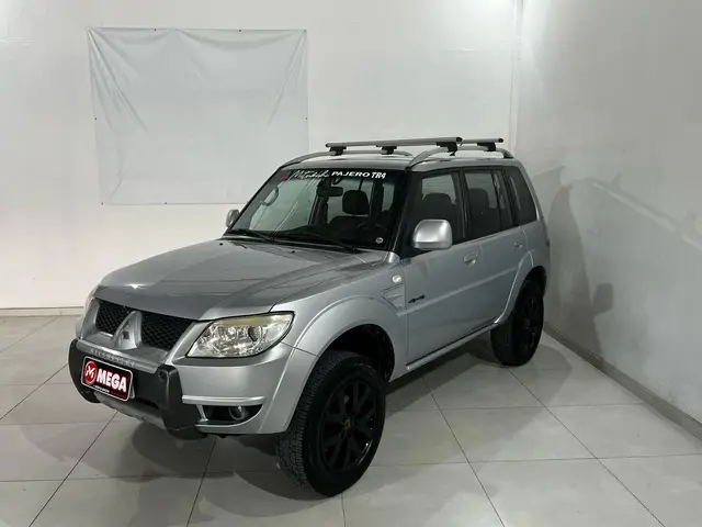 Carro Mitsubishi Pajero TR4 2015 2.0 16V 4X4 (Flex) (Aut)