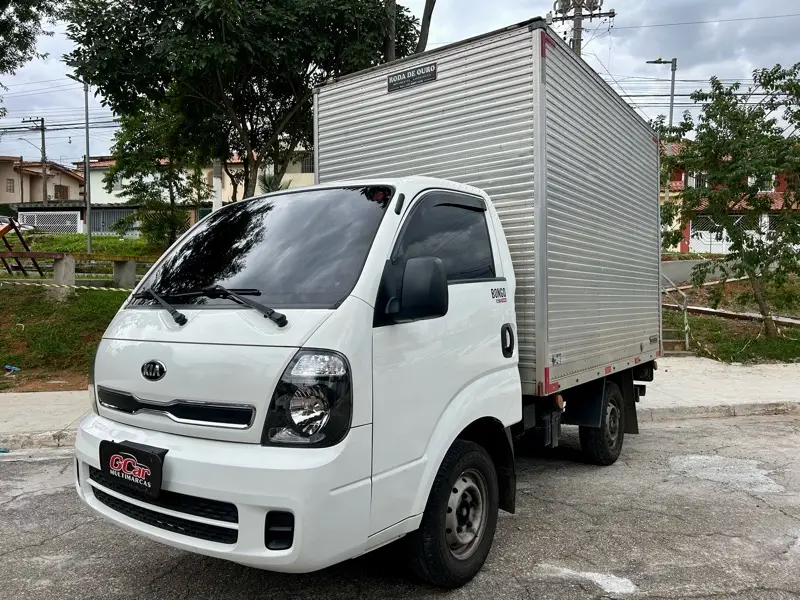 Kia Bongo 2.5 STD RS Sem Carroceria