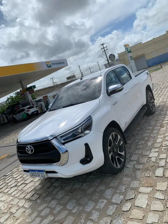 Carro Toyota Hilux Cabine Dupla 2017 Hilux 2.7 SRV CD 4x4 (Flex) (Aut)