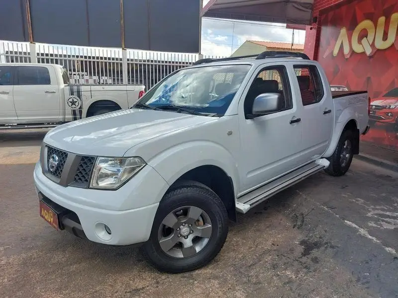 Nissan Frontier XE 4x2 2.5 16V (cab. dupla)