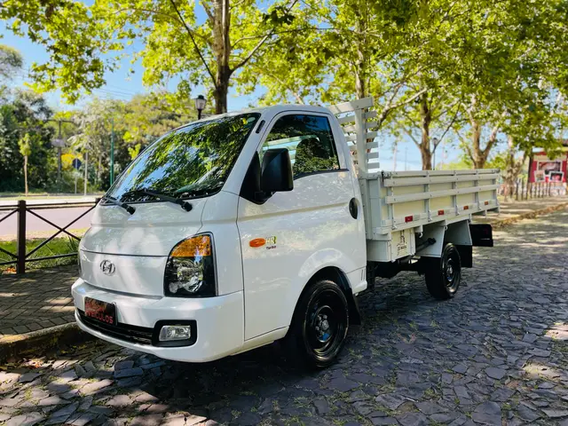Carro Hyundai HR 2022 2.5 CRDi Longo sem Cacamba DA12A