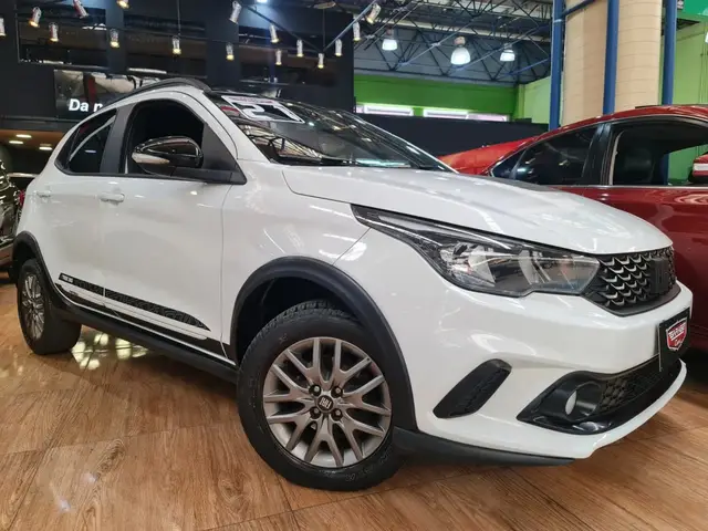 Carro Fiat Argo 2021 Trekking 1.3 (Flex)