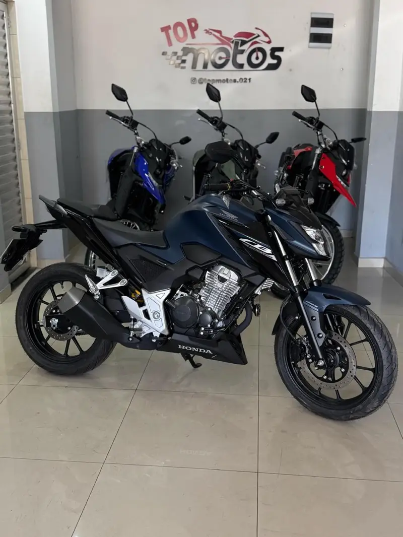 Honda CB 300F Twister (ABS)