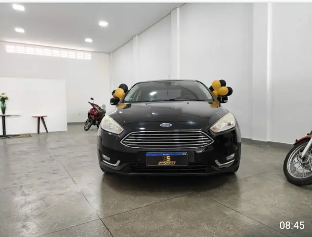 Carro Ford Focus Hatch 2016 Titanium Plus 2.0 PowerShift