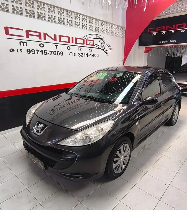 Carro Peugeot 207 2011 Hatch XR 1.4 8V (flex) 2p