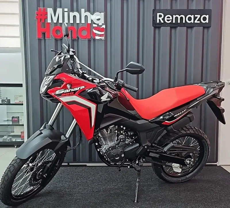 Honda XRE Sahara 300 Rally