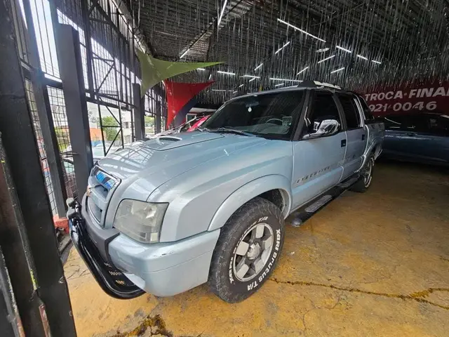 Carro Chevrolet S10 Cabine Dupla 2010 S10 Executive 4x2 2.4 (Flex) (Cab Dupla)