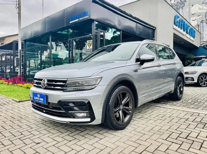 Volkswagen Allspace R-Line 2.0