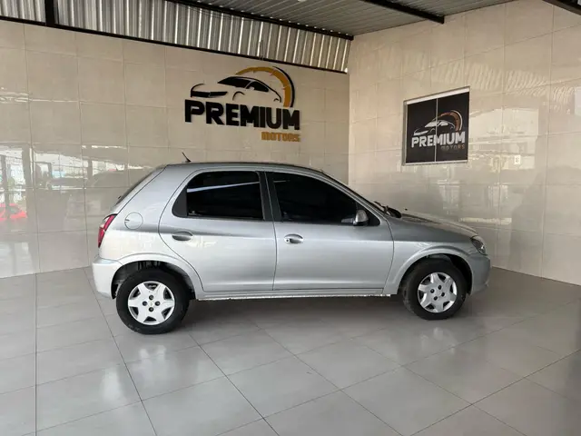 Carro Chevrolet Celta 2013 LT 1.0 (Flex)