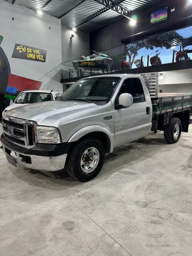 Carro Ford F 350 2005 F-350 2p (diesel)