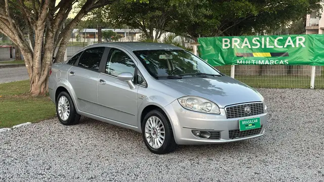 Carro Fiat Linea 2009 HLX 1.9 16V Dualogic (Flex)