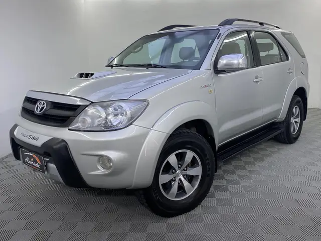 Carro Toyota Hilux SW4 2006 SRV 4x4 3.0 Turbo