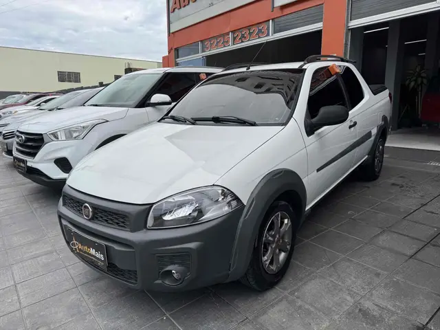 Carro Fiat Strada 2016 Working 1.4 (Flex) (Cabine Dupla)
