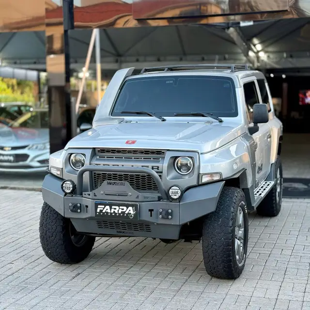 Carro Troller T4 2018 3.2 Diesel XLT 4x4
