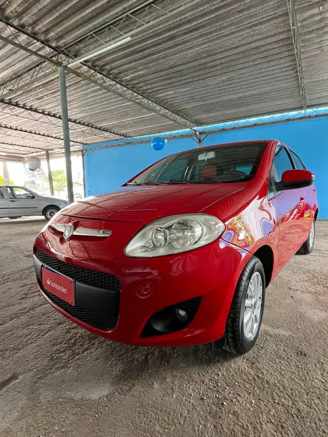 Carro Fiat Palio 2013 Attractive 1.0 8V (Flex)