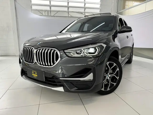 Carro BMW X1 2022 sDrive20i 2.0 Turbo (Aut.)