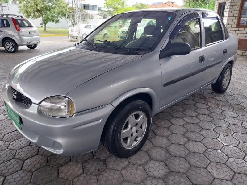 Chevrolet Corsa Sedan  Life 1.0 VHC (Flex)