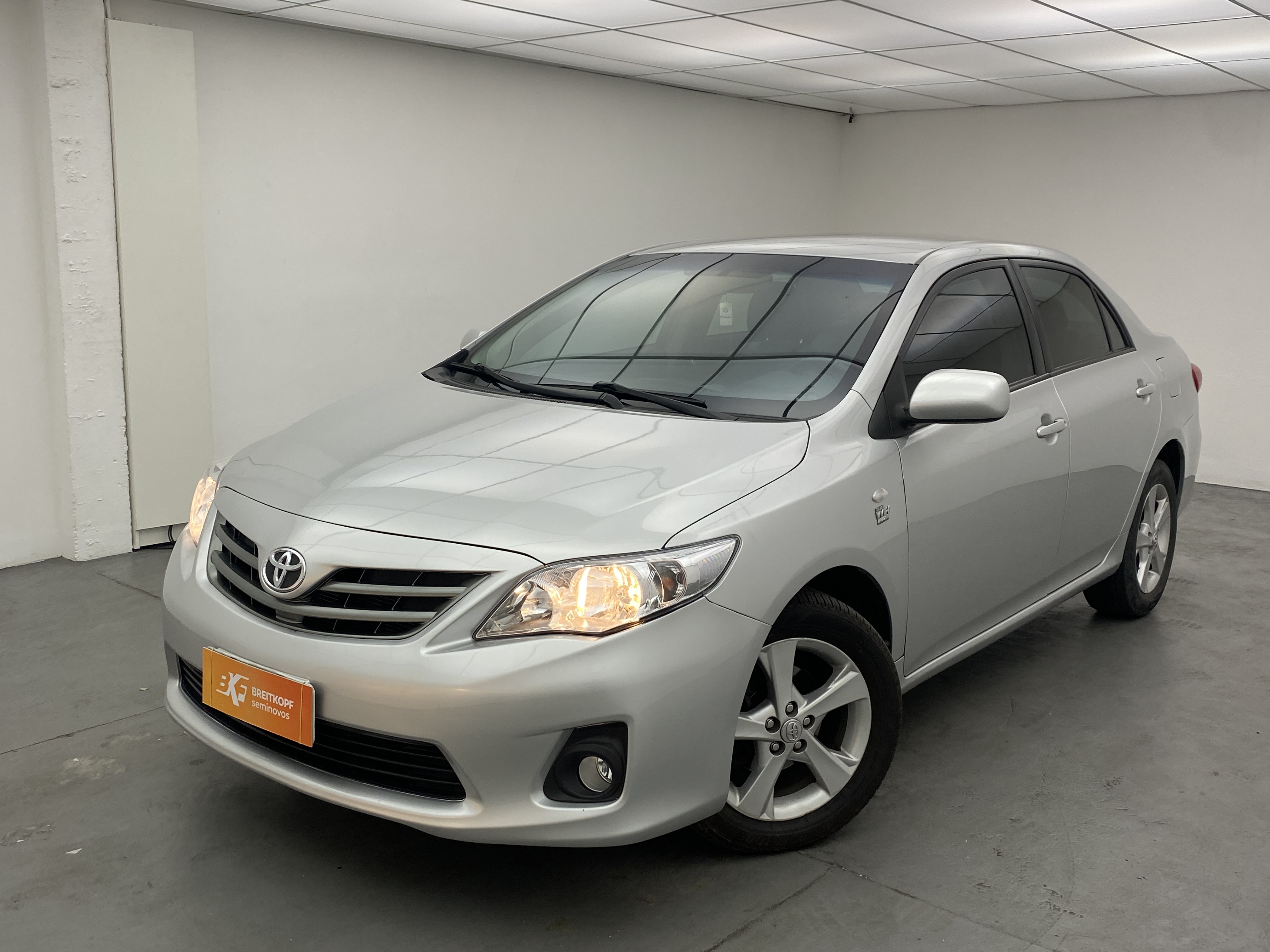 toyota sedan 1.8 dual vvt-i gli (aut) (flex)