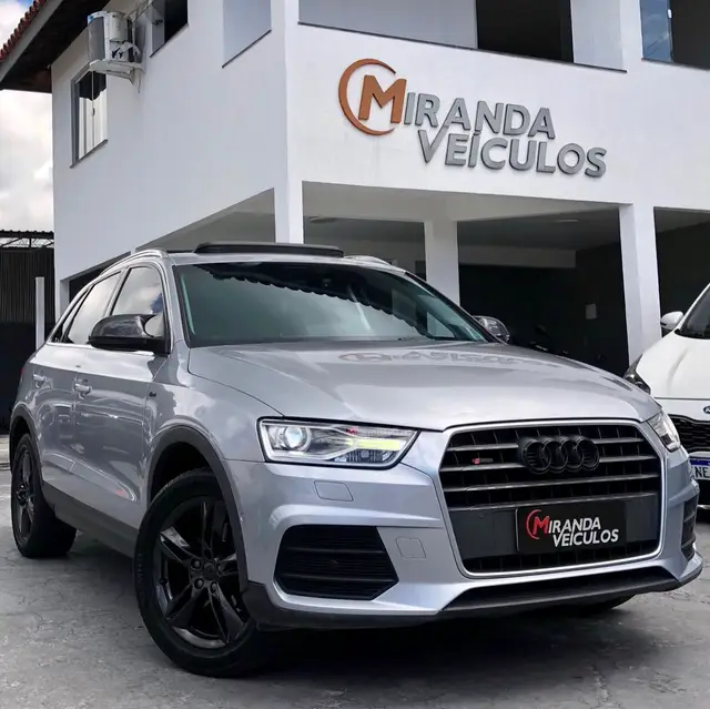 Carro Audi Q3 2018 1.4 TFSI Ambiente S Tronic