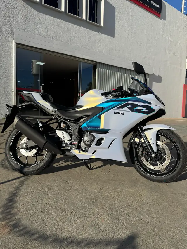 Carro Yamaha YZF R3 2025 ABS