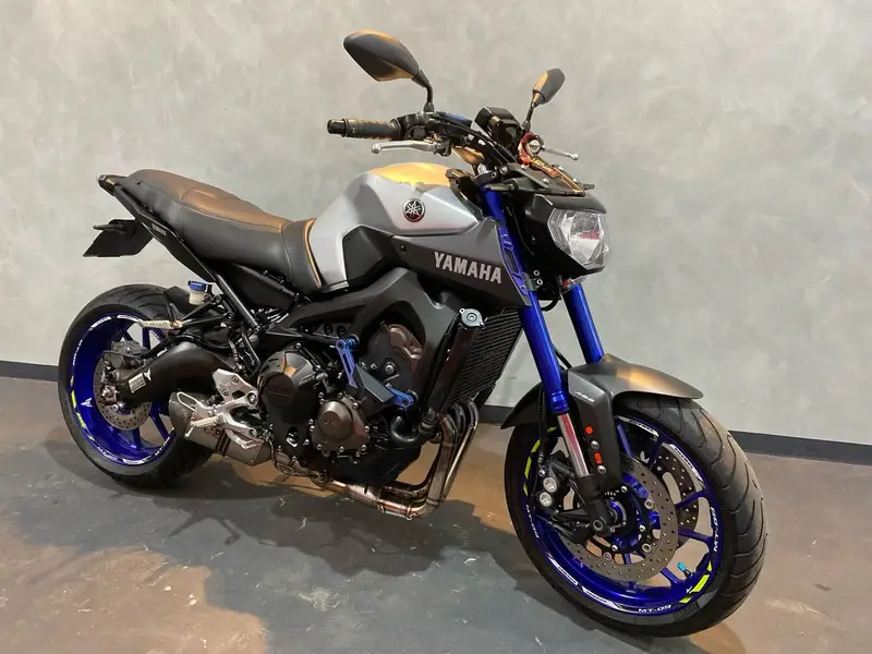Yamaha MT-09 ABS