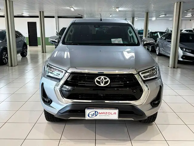 Carro Toyota Hilux Cabine Simples 2023 4x4 2.8 Diesel
