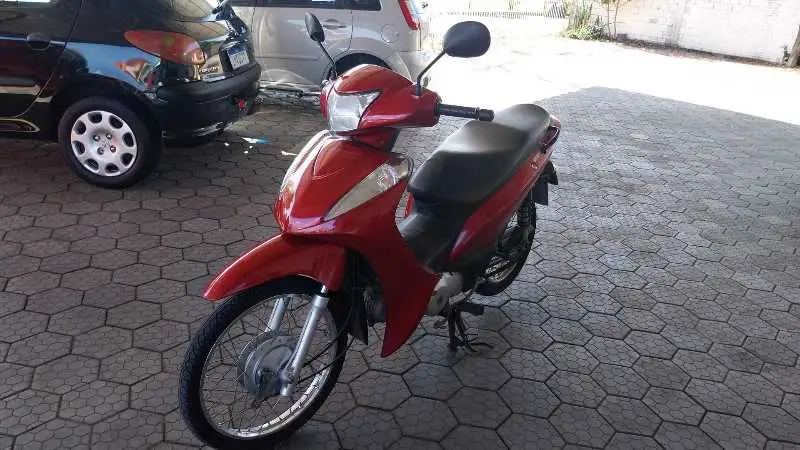 Honda Biz 125i ES