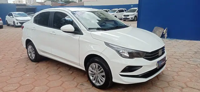 Carro Fiat Cronos 2023 Drive 1.3 (Flex) MT