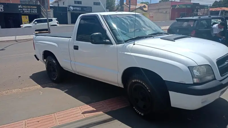Chevrolet S10 Cabine Simples S10 Colina 4x2 2.8 Turbo Electronic (Cab Simples)